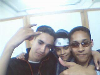 moi et mon ami et ton frer zine abidi bel ali